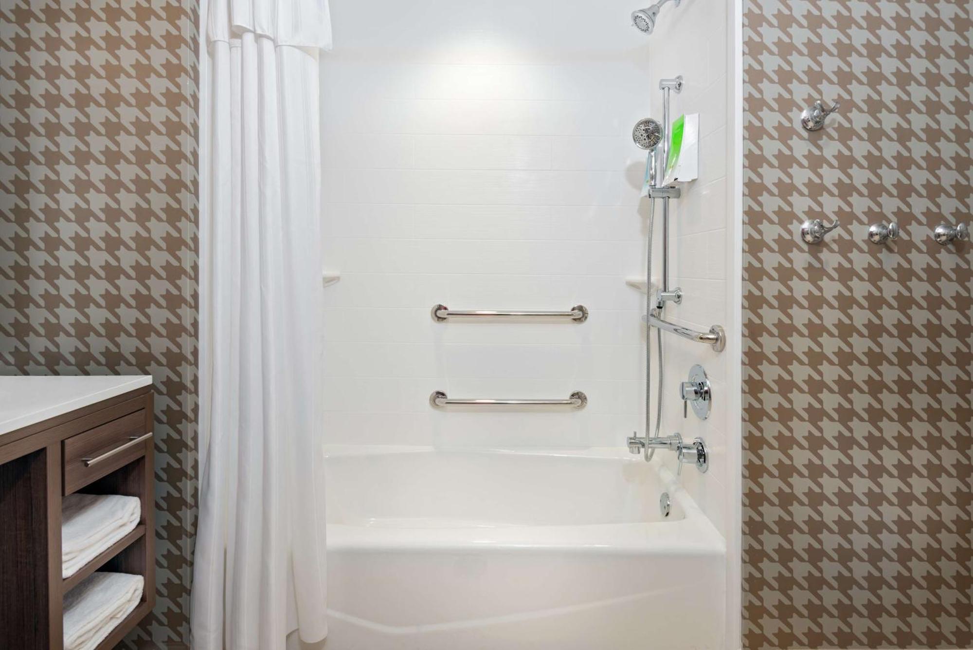 Home2 Suites By Hilton Orlando Near Universal Extérieur photo