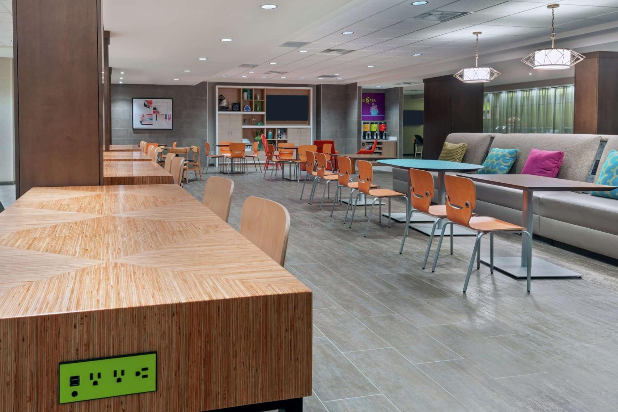 Home2 Suites By Hilton Orlando Near Universal Extérieur photo
